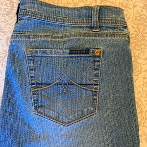 Jeanstar Elle Slim Fit Midrise Bootcut Denim Jeans